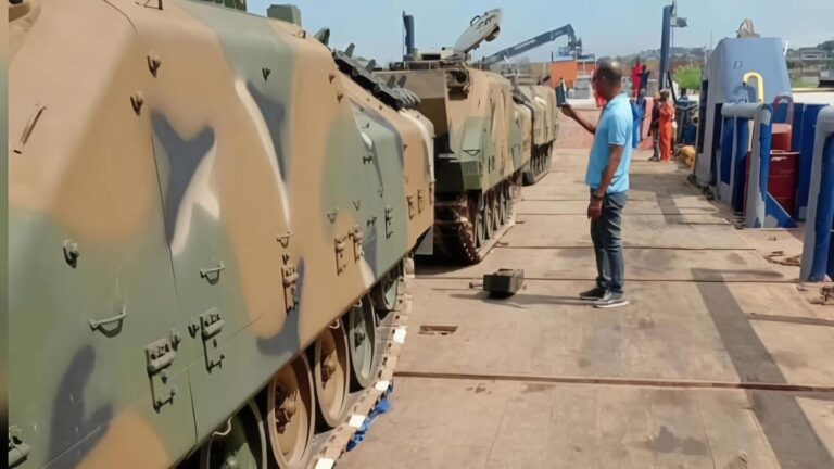 Ayiti : Corée du Sud bay Lapolis 3 Cha-de-Gè pou konbat gang