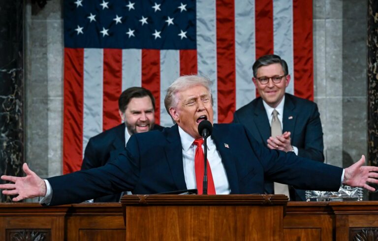 Donald Trump bat rekò kòm Prezidan ki fè diskou ki pi long nan yon “State of the Union”