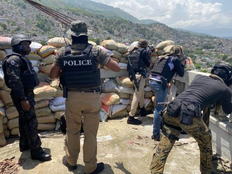 Kwadèboukè : 6 bandi “400 Mawozo” tonbe, nan kad yon 2e jounen operasyon Lapolis